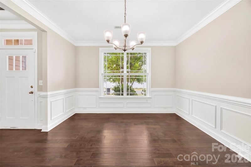 1042 Dina Dr, Fort Mill, SC 29708