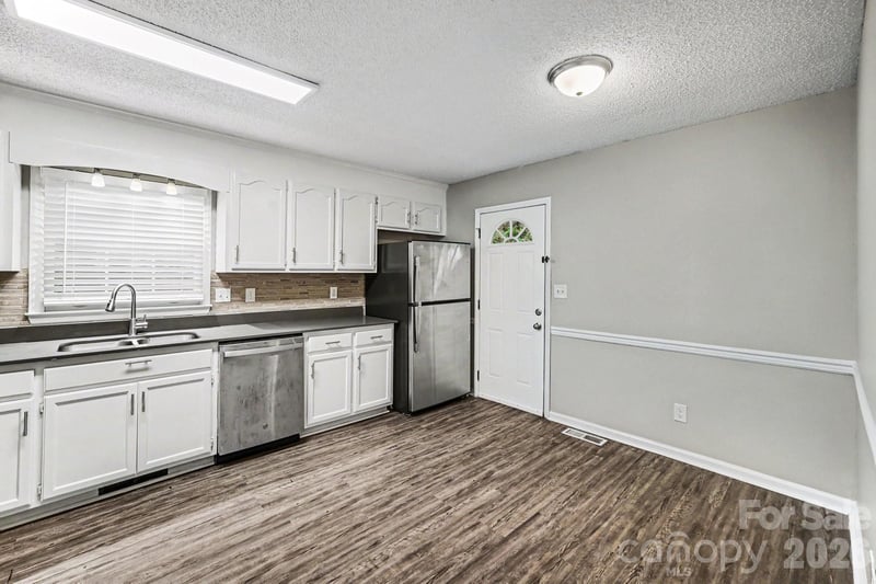 505 13th St, Bessemer City, NC 28016