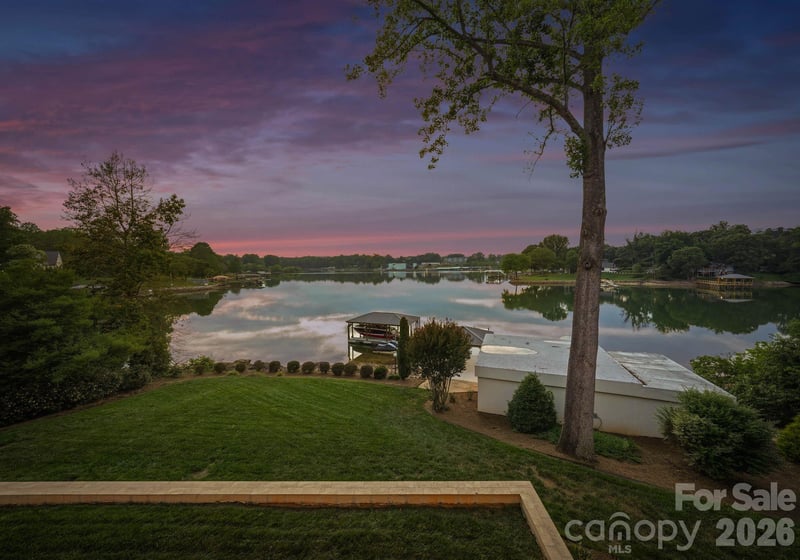 7272 Lynbrook Cir, Denver, NC 28037