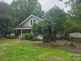 427 Mills Ave, Mooresville, NC 28115