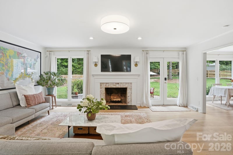 2516 Greenbrook Pw, Matthews, NC 28104