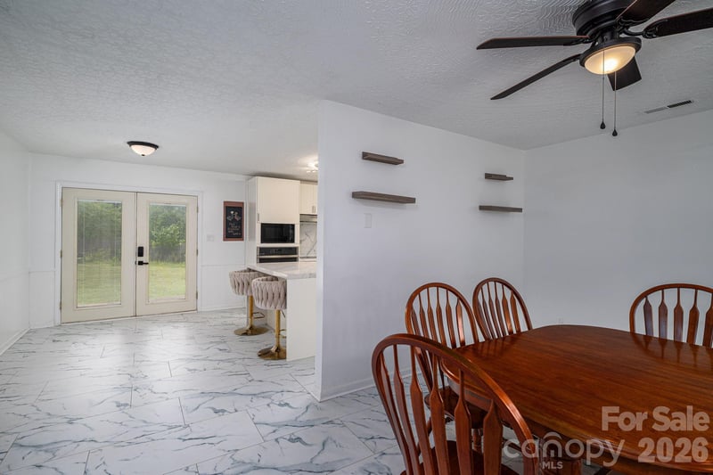 363 Don Mcginnis Rd, Lincolnton, NC 28092