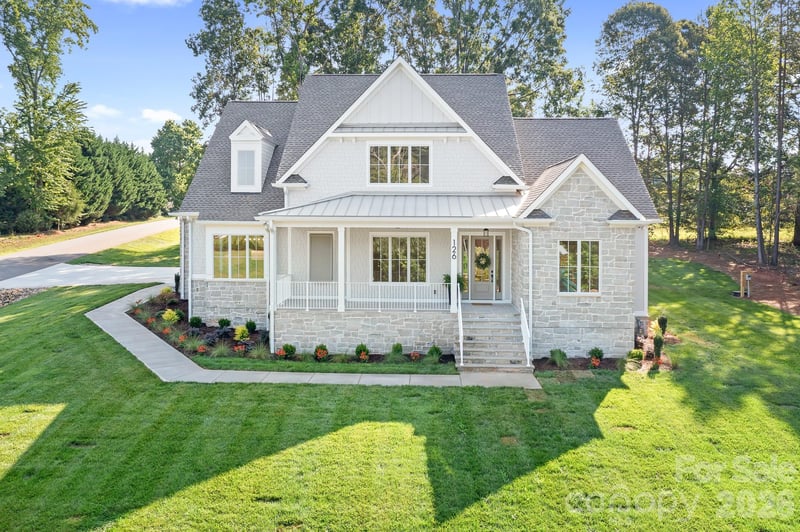 126 Manorly Ln, Mooresville, NC 28115