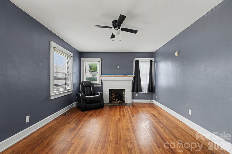 517 Carolina Ave, Maiden, NC 28650
