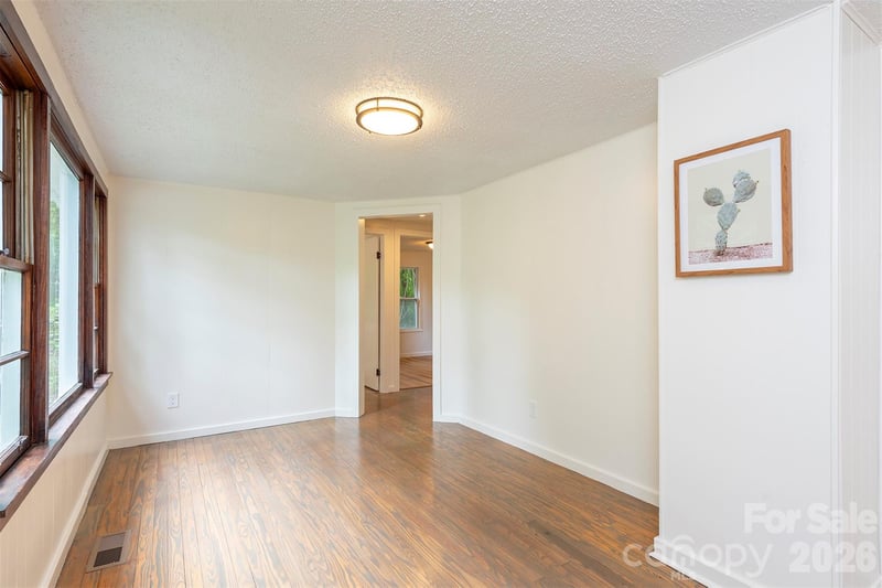215 Merchant St, Asheville, NC 28803