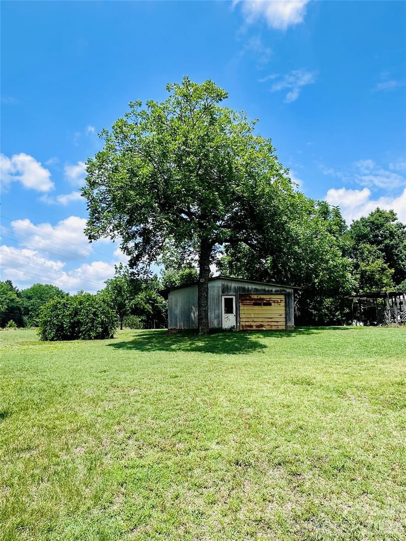 2150 Mary St, China Grove, NC 28023