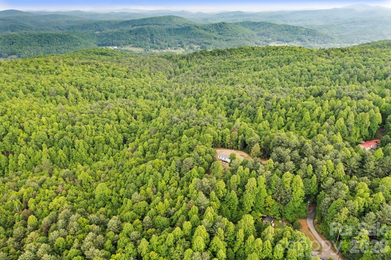 9999 Kira Ln #3,4,5, Hendersonville, NC 28739