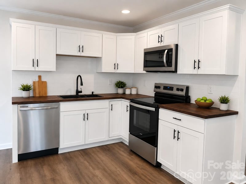 803 Dogwood Dr, Dallas, NC 28034