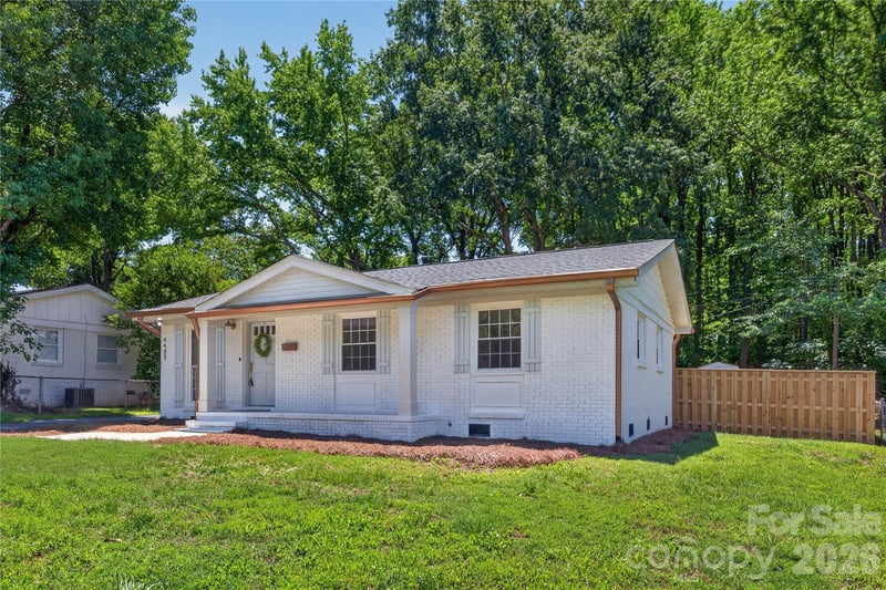 4408 Ivanhoe Pl, Charlotte, NC 28205