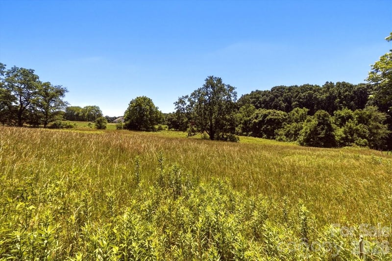 2687 Ra Adin Dr, Newton, NC 28658