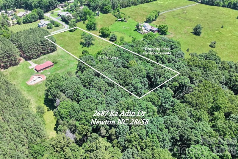 2687 Ra Adin Dr, Newton, NC 28658