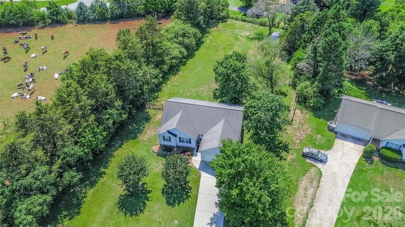 101 Mount Zion Dr, Statesville, NC 28625