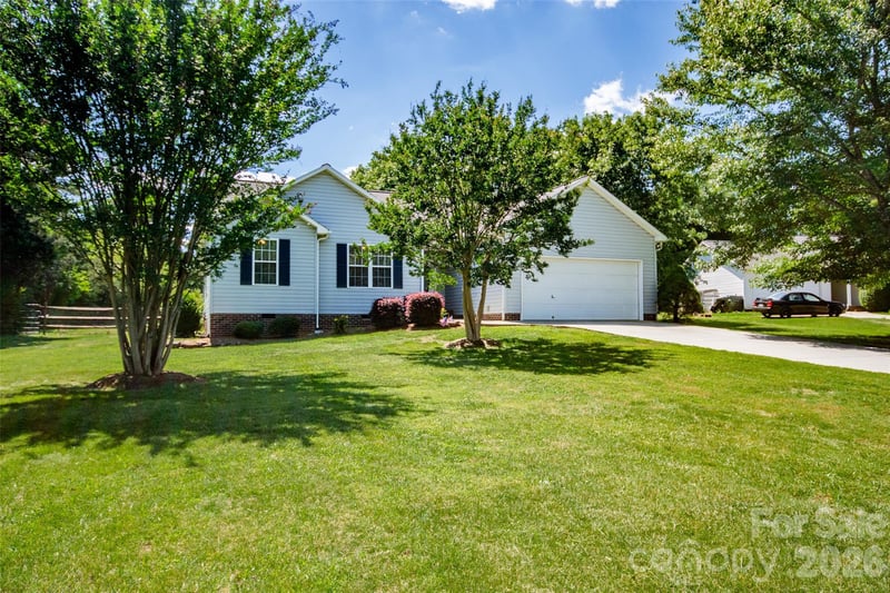 101 Mount Zion Dr, Statesville, NC 28625