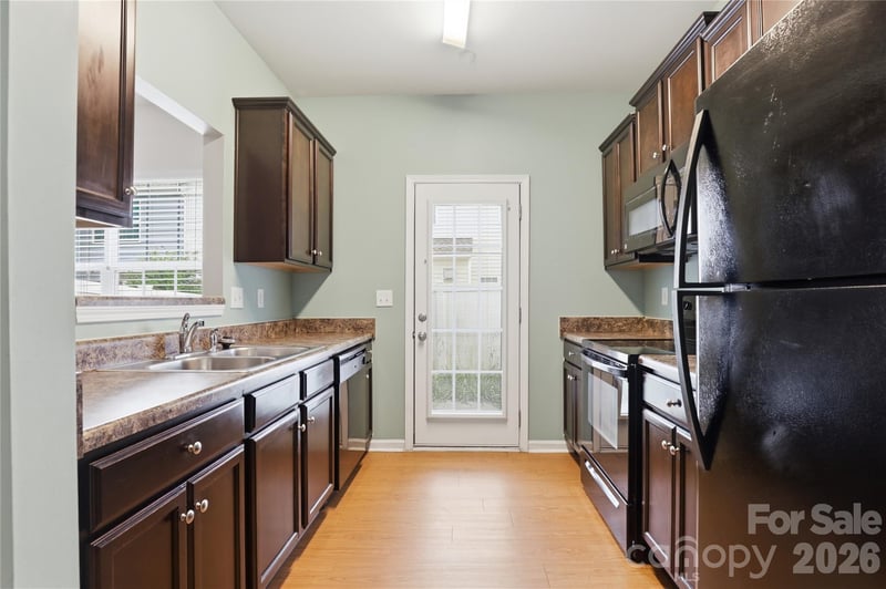 3627 Danvers St, Charlotte, NC 28213