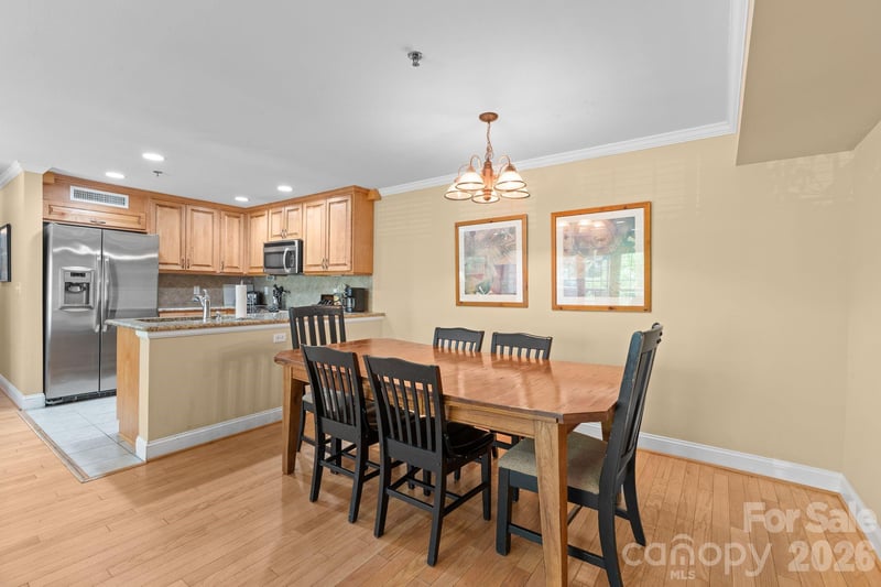301 Bowling Park Rd, Asheville, NC 28803