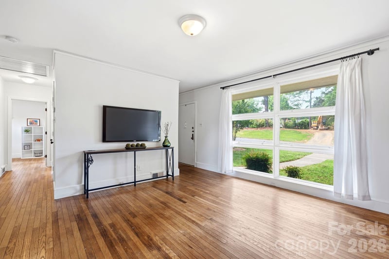 4227 Cheltenham Rd, Charlotte, NC 28211