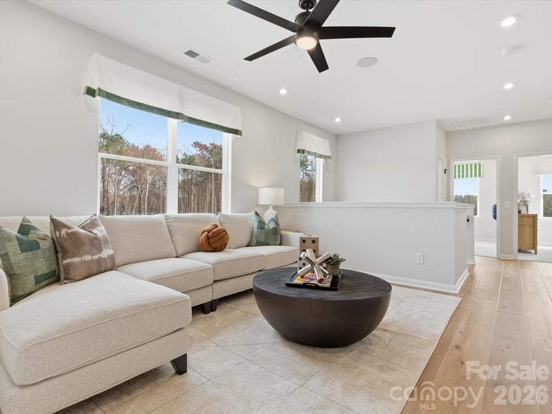 7129 Archimedes Ln, Charlotte, NC 28216