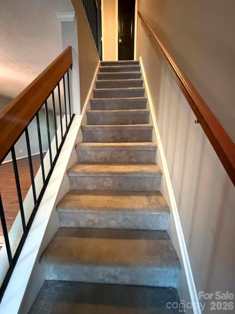327 Eastwood Dr, Salisbury, NC 28146