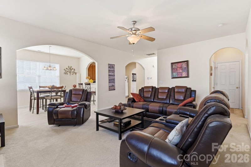 3387 Merchant Ln, Davidson, NC 28036