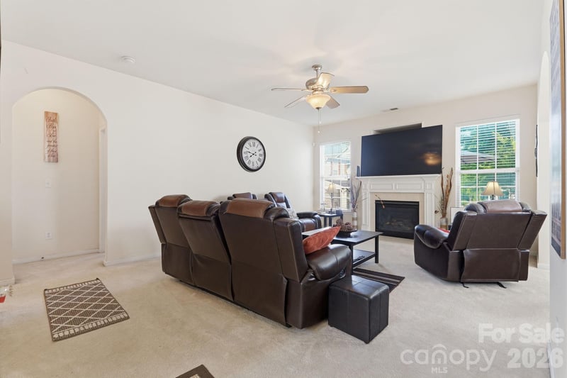 3387 Merchant Ln, Davidson, NC 28036