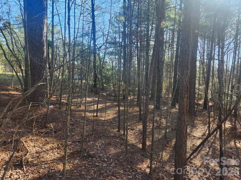 5251 Starboard Ln, Granite Falls, NC 28630