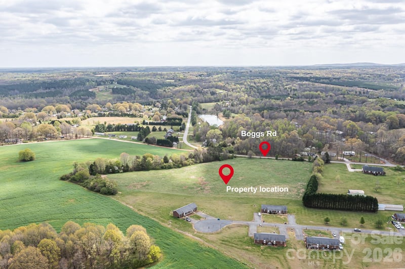 1727 Boggs Rd, Claremont, NC 28610