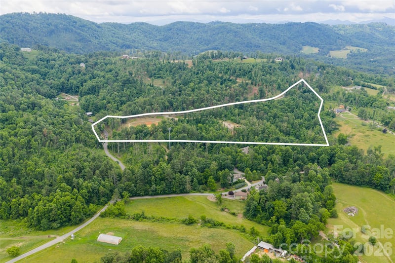 00000 Bear View Rd, Weaverville, NC 28787