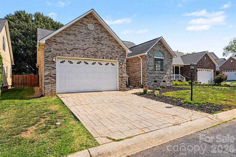 151 Birkdale Dr, Salisbury, NC 28144