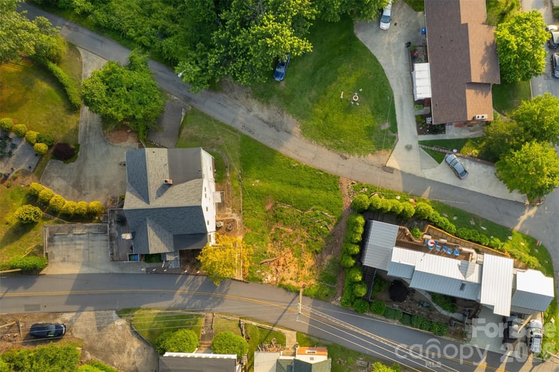 99999 College St, Asheville, NC 28801