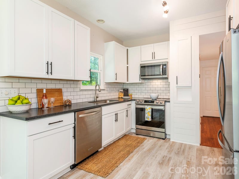 1300 Copper Creek Ln, Fort Mill, SC 29715