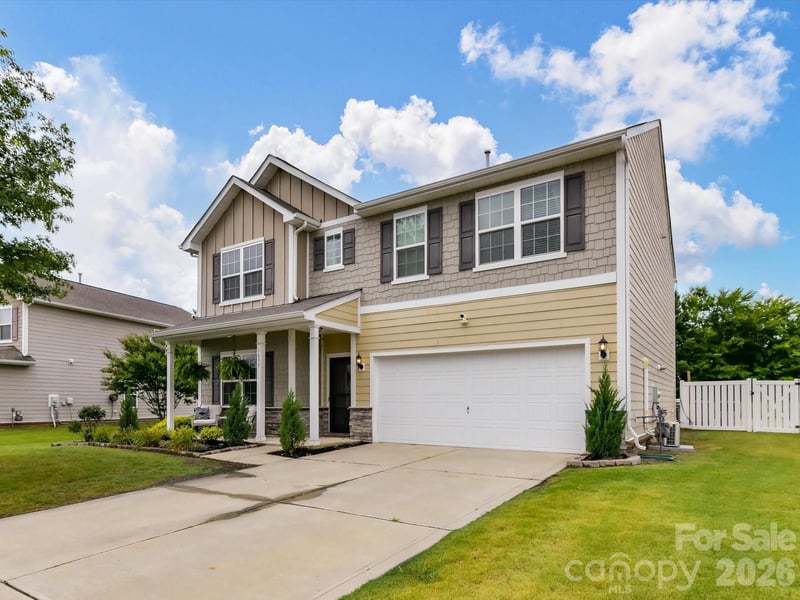 1033 Blue Stream Ln, Indian Trail, NC 28079