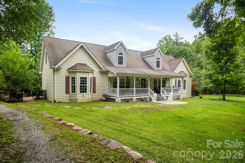 115 Barton Rd, Brevard, NC 28712