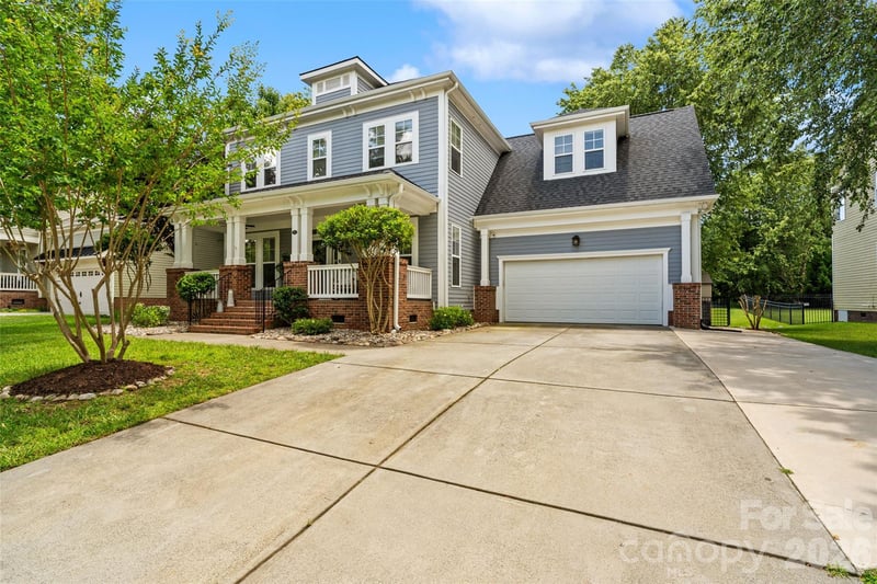 411 Shoreline Pw, Tega Cay, SC 29708