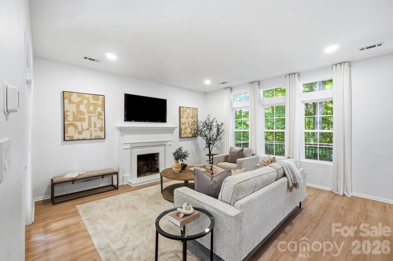 6102 Garamond Ct, Charlotte, NC 28270