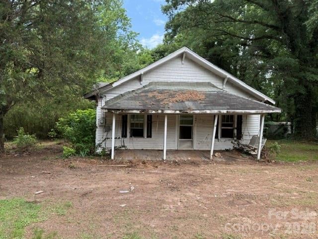 5645 King Wilkinson Rd, Denver, NC 28037