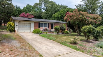 1809 31st St, Hickory, NC 28601