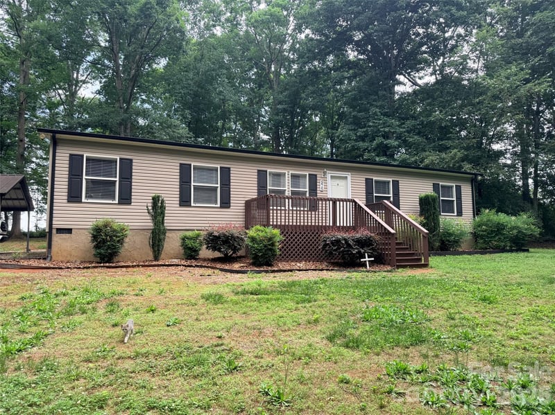 975 Jay Burke Rd, Taylorsville, NC 28681