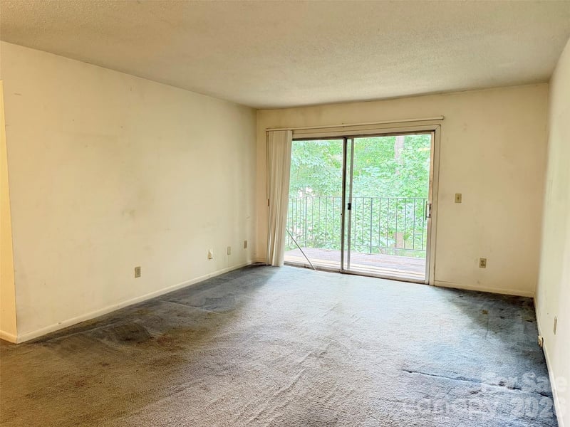 401 Orchard Trace Ln #8, Charlotte, NC 28213