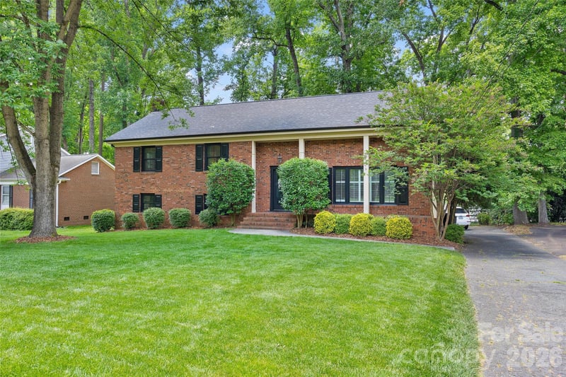3724 Champaign St, Charlotte, NC 28210