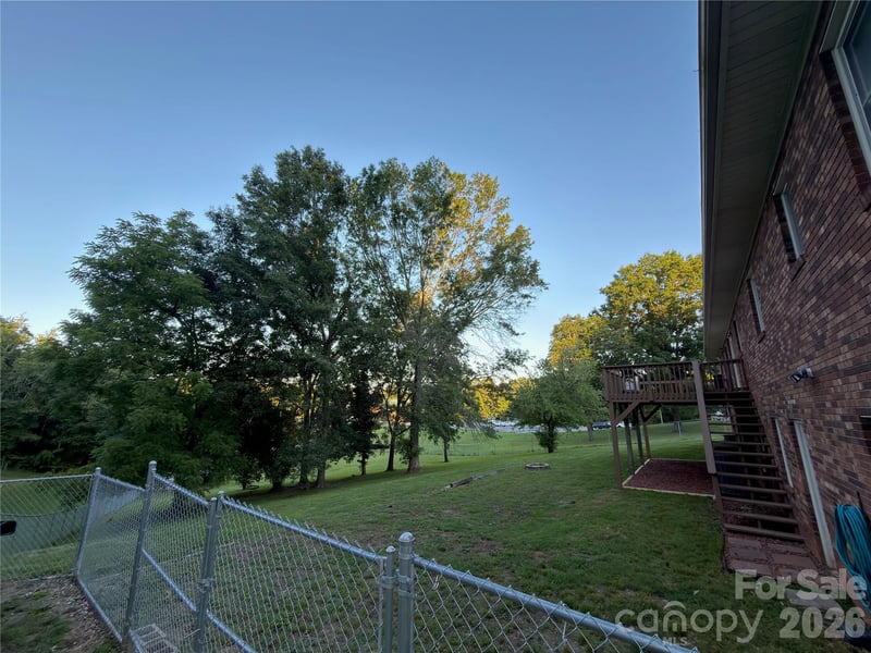 1692 Pads Rd, North Wilkesboro, NC 28659