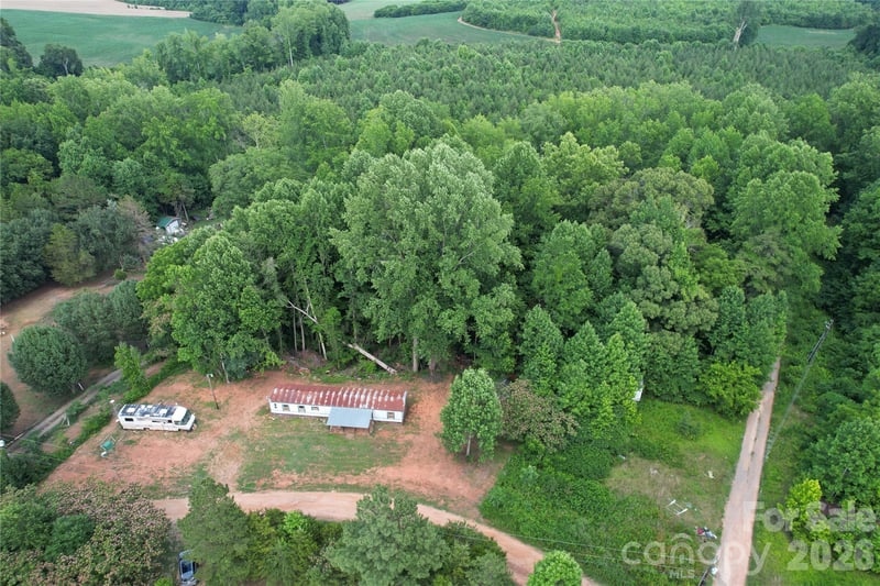 290 Wal Hollow Ln, Mooresville, NC 28115