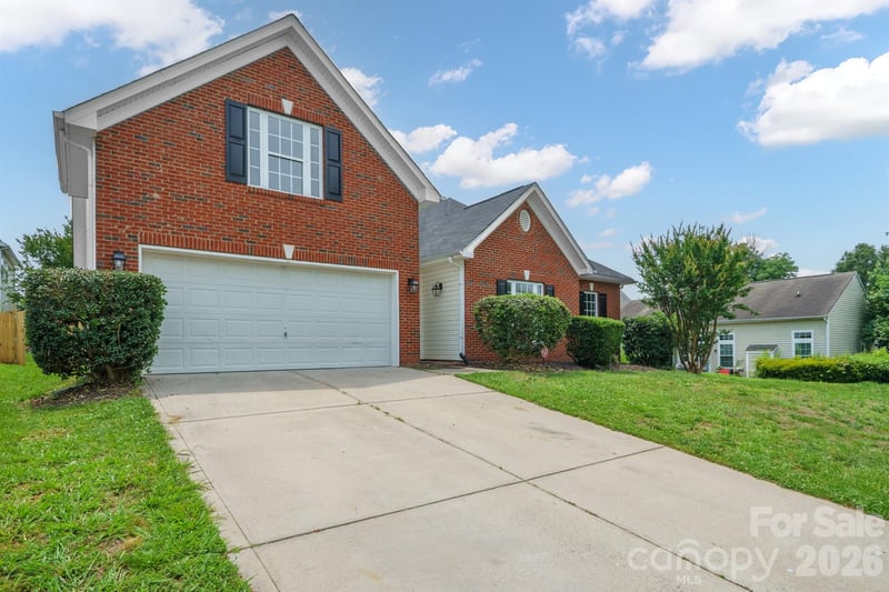 13409 Planters Walk Dr, Charlotte, NC 28278