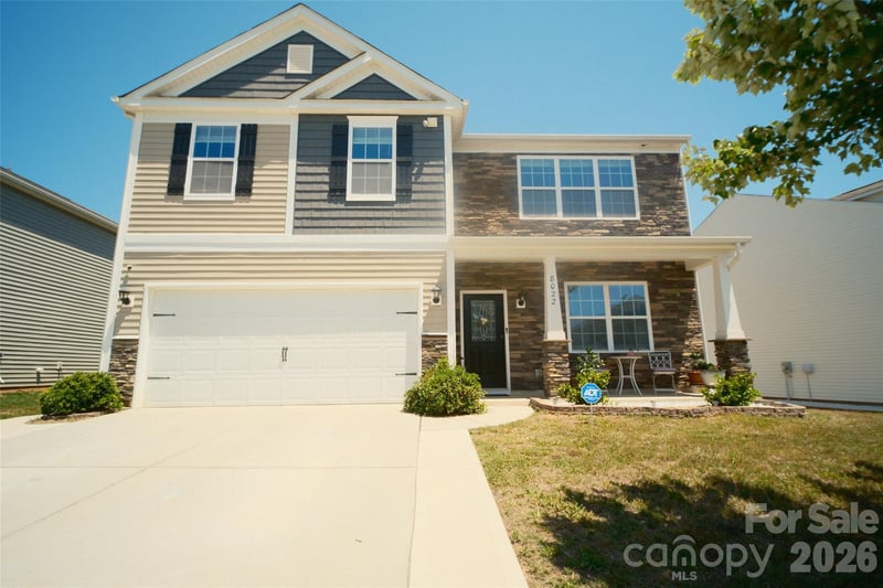 8022 Rowling Dr, Charlotte, NC 28215