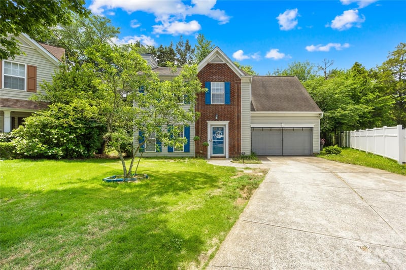 14542 Arbor Ridge Dr, Charlotte, NC 28273