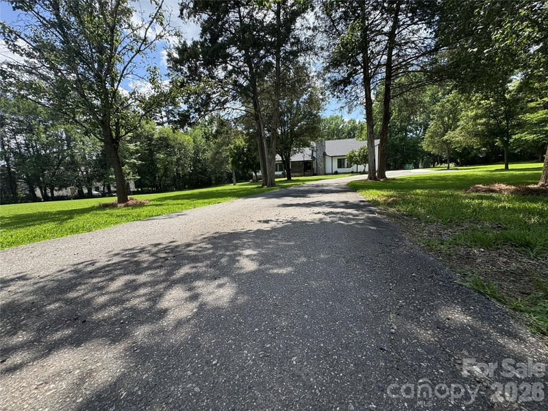 7825 Plott Rd, Charlotte, NC 28215