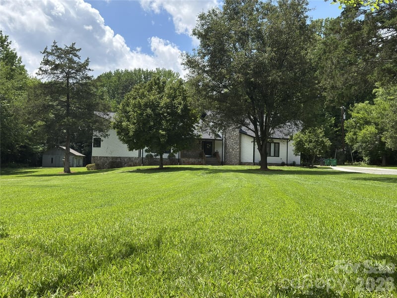 7825 Plott Rd, Charlotte, NC 28215