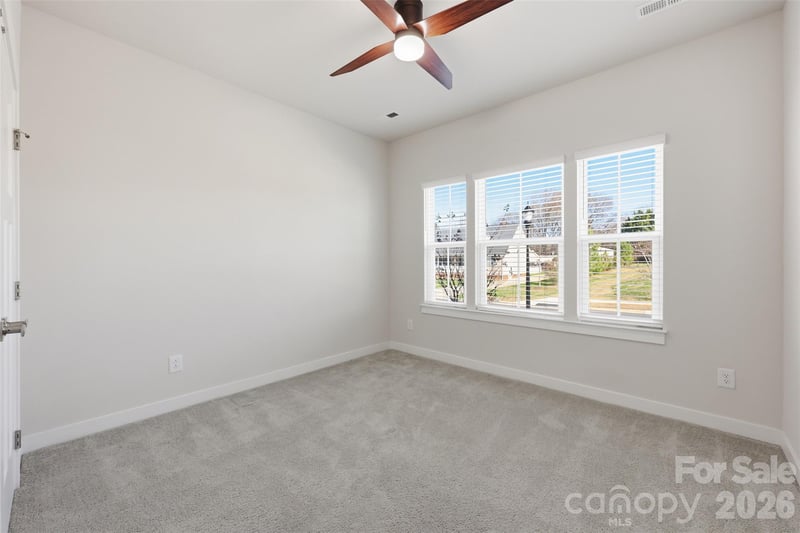 6334 Cambridge Dr, Harrisburg, NC 28075