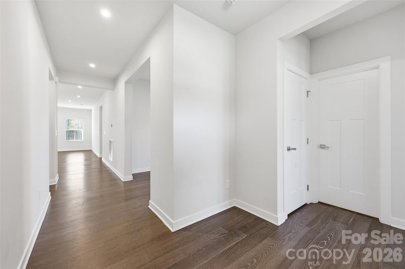 6334 Cambridge Dr, Harrisburg, NC 28075