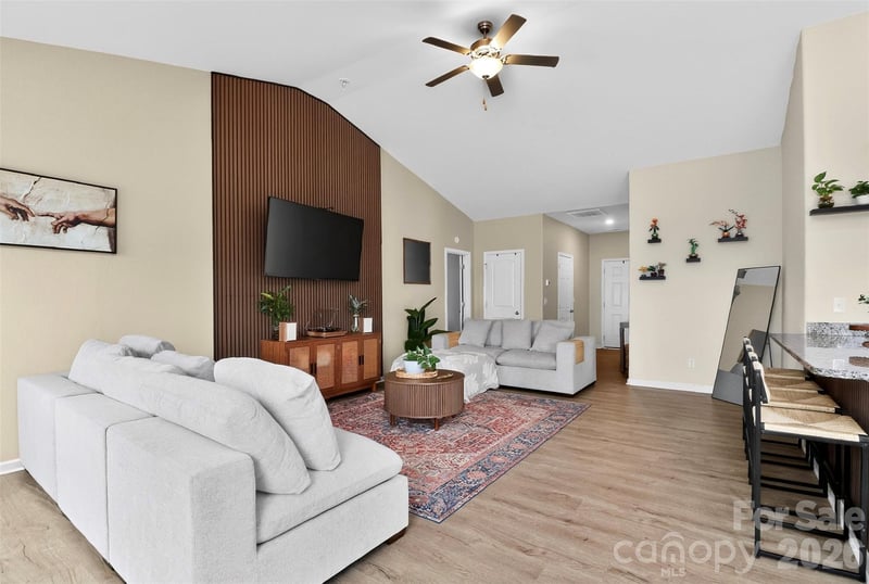 1120 Culver Spring Way, Charlotte, NC 28215