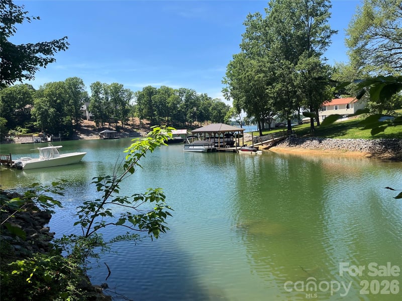 120 Sawyer Ln, Mooresville, NC 28117